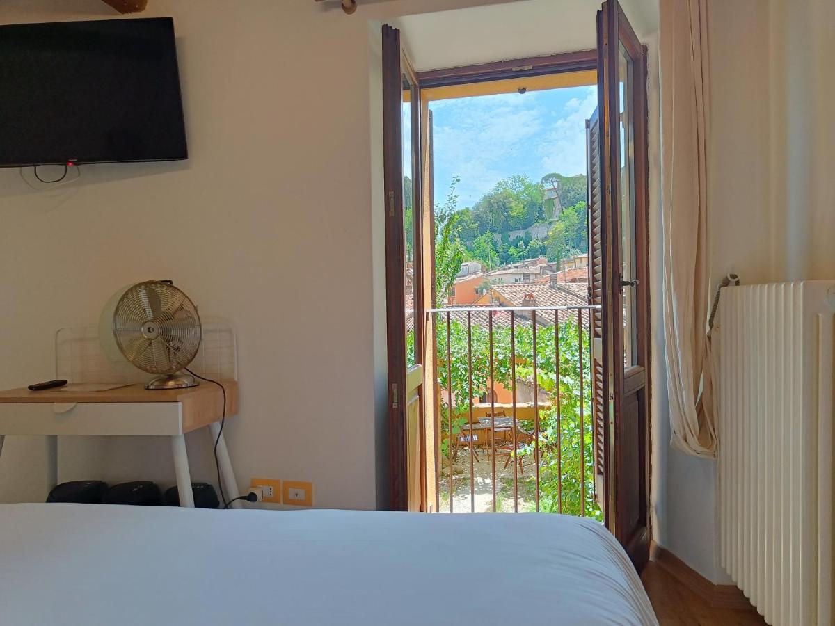 Umbrian Concierge - La Casa Dei Pellari Hotell Perugia Exteriör bild