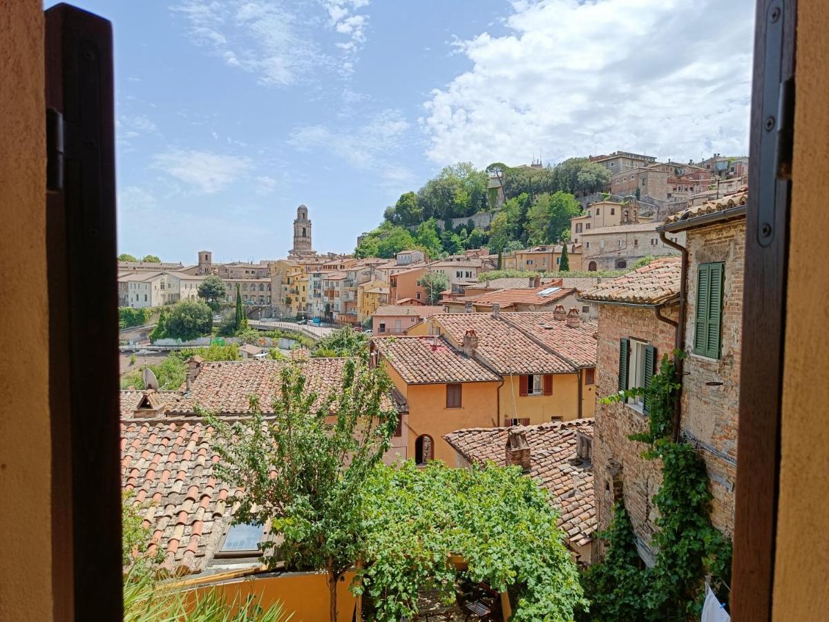 Umbrian Concierge - La Casa Dei Pellari Hotell Perugia Exteriör bild