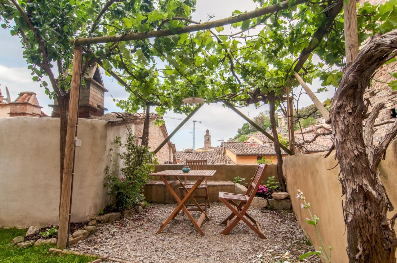 Umbrian Concierge - La Casa Dei Pellari Hotell Perugia Exteriör bild